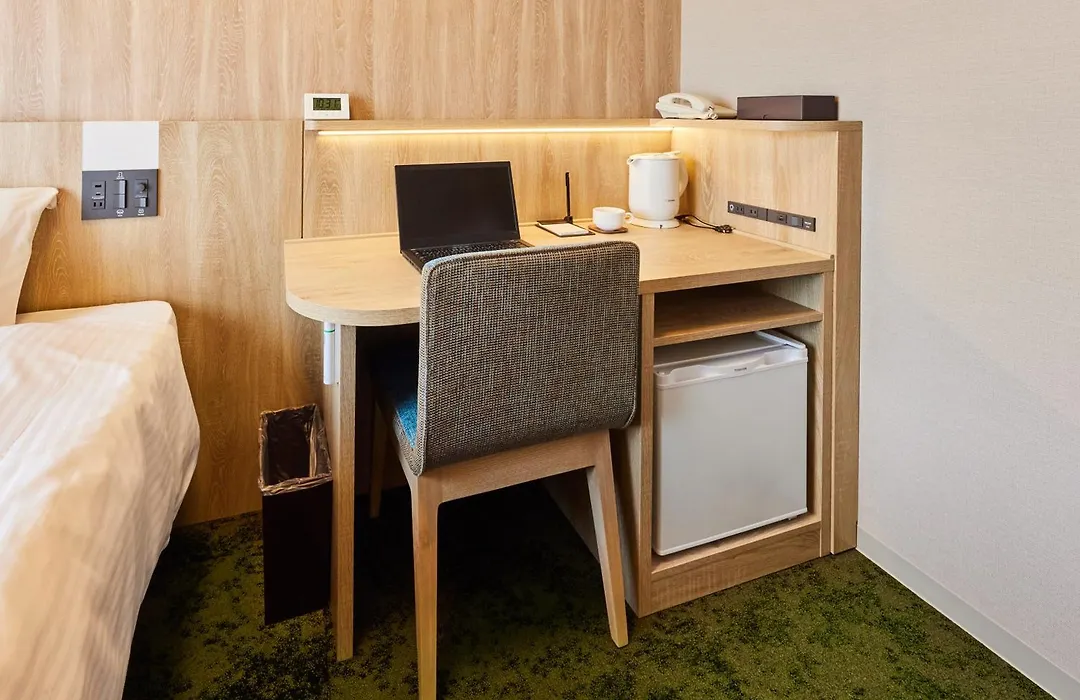 Ours Inn Hankyu-1